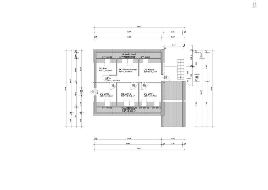 Moderne Ferienwohnung Fuer Familien Im Dachgeschoss Bosau エクステリア 写真